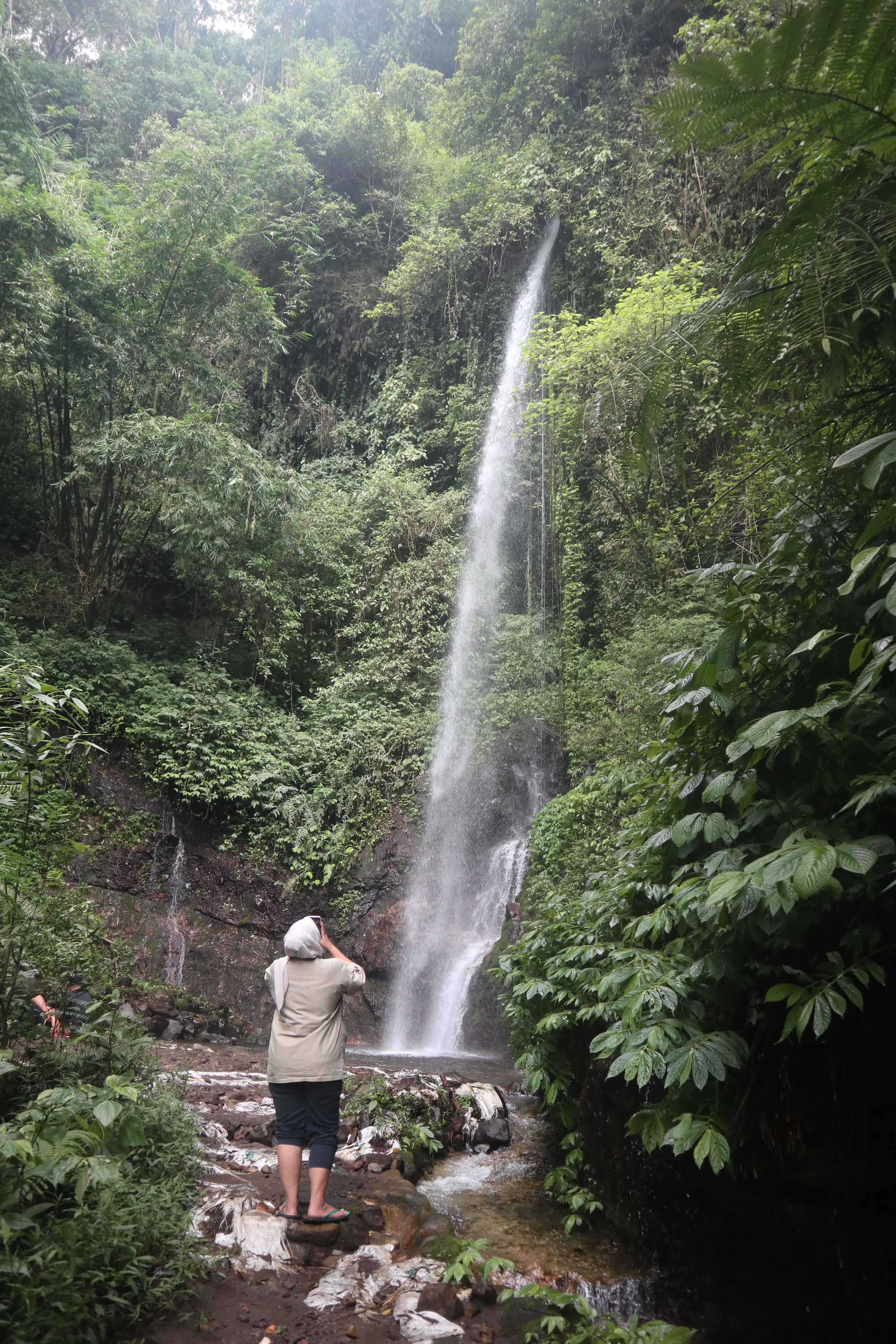 Air Terjun Grenjengan: Destinasi Alam Eksotis yang Wajib Masuk Bucket List!